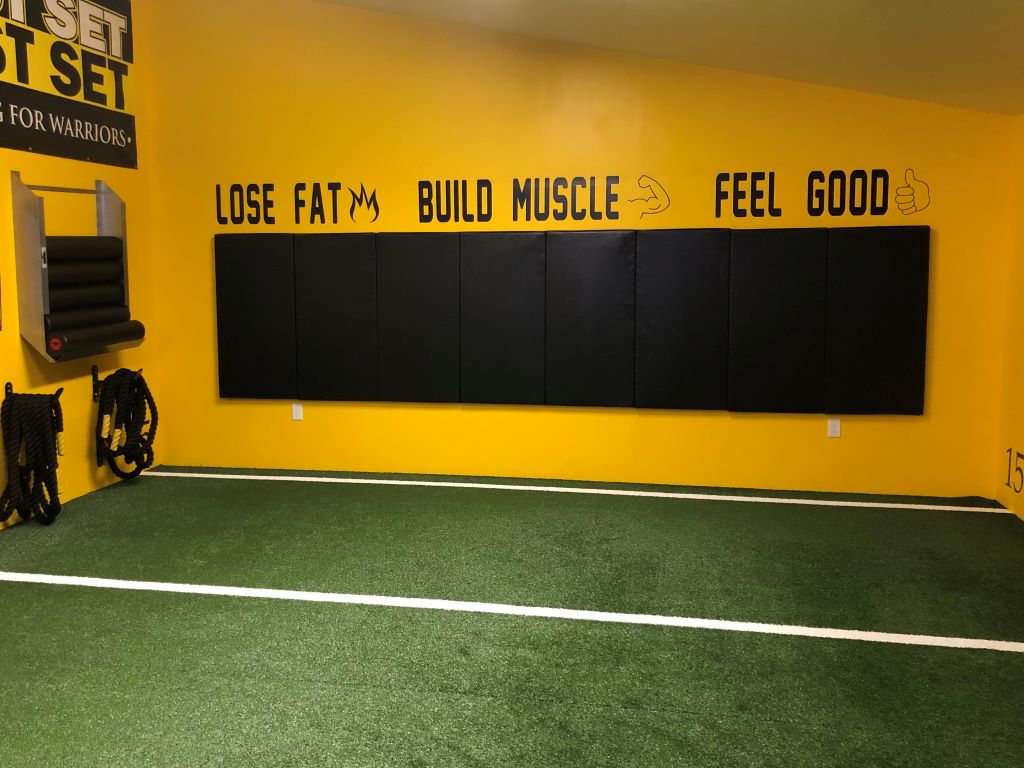 Crossfit gym wall mat covering