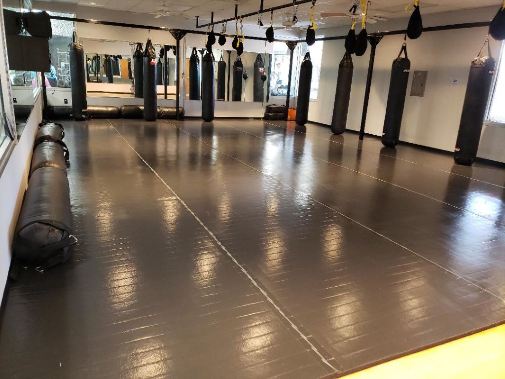 martial arts grappling mat