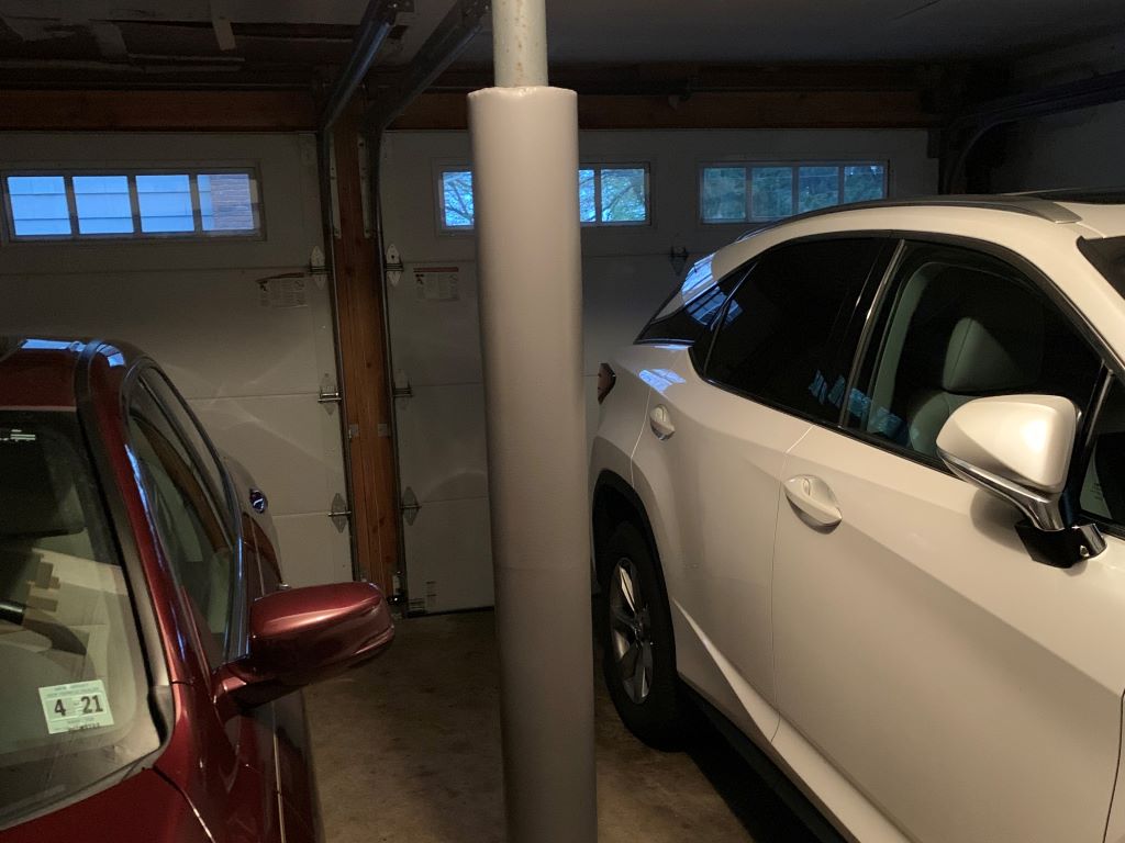 Home car garage pole pad