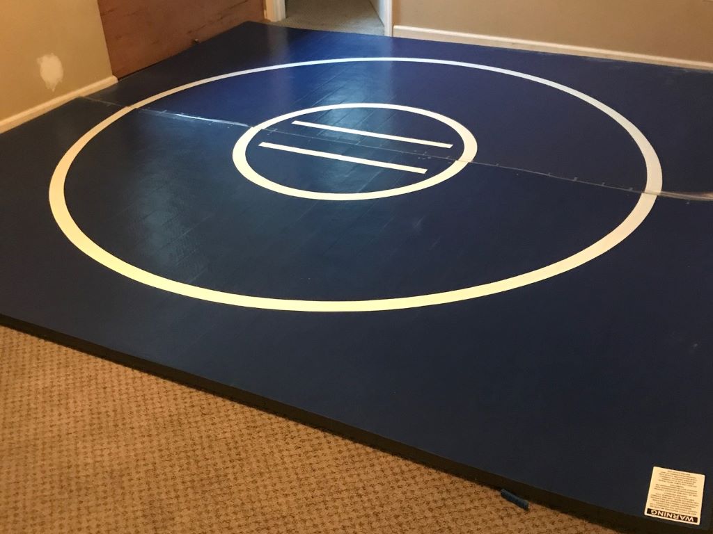 wrestling room blue