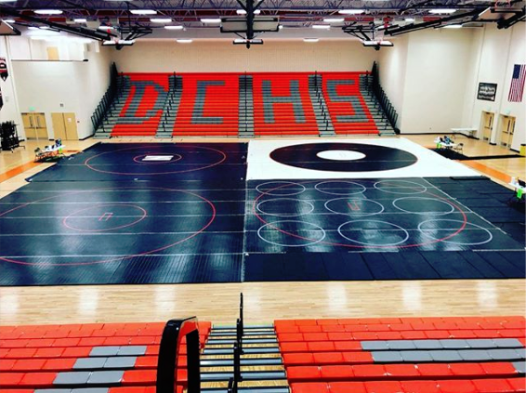 Competition size wrestling mat 